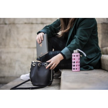 Bbo Irisana bottiglia in vetro borosilicato con coperchio in silicone. 300 ml.